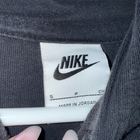 Nike Men's Classic Black Hoodie - Picture 2 of 3